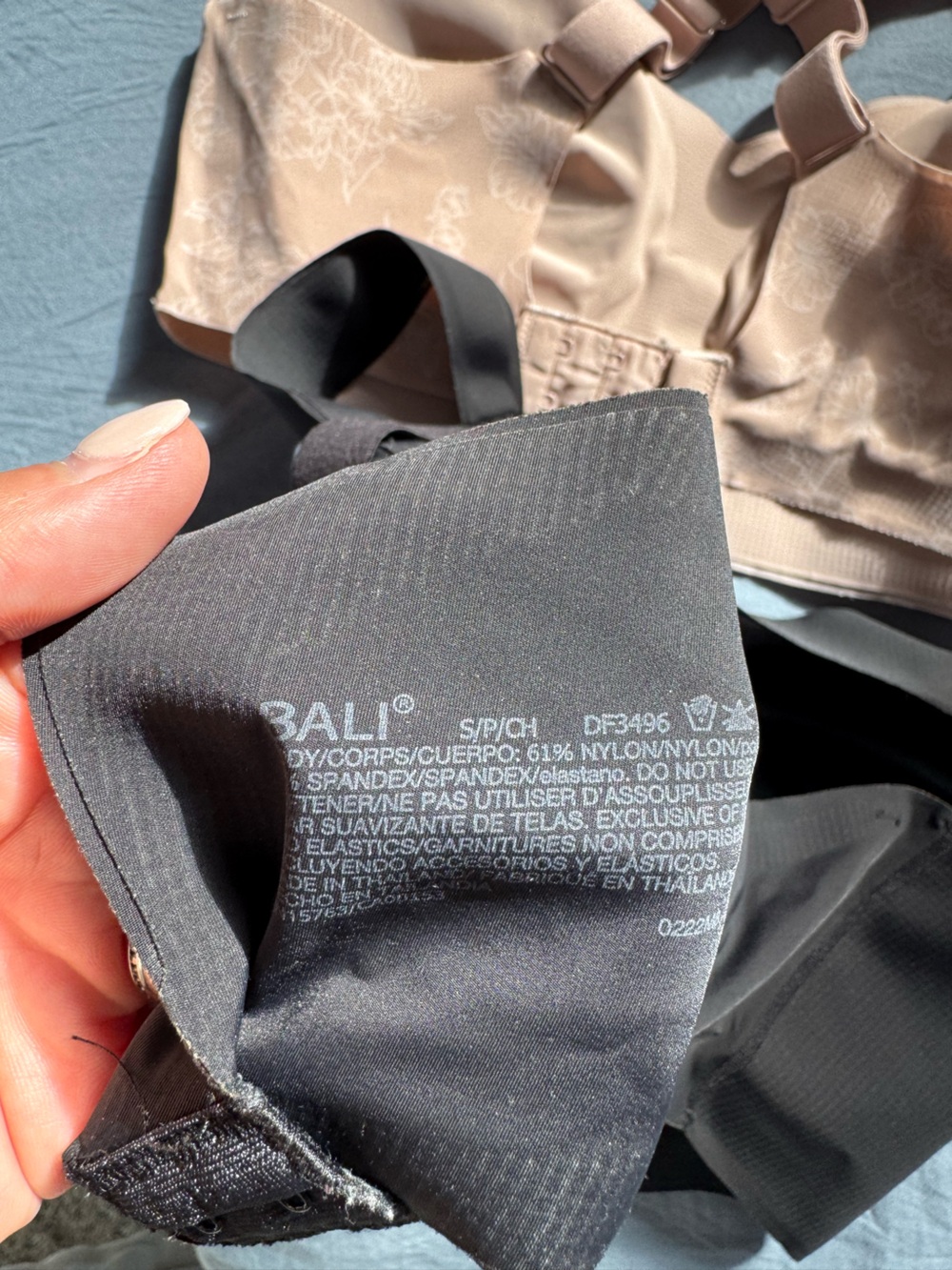 Bali racer back bras size small - Picture 4 of 5